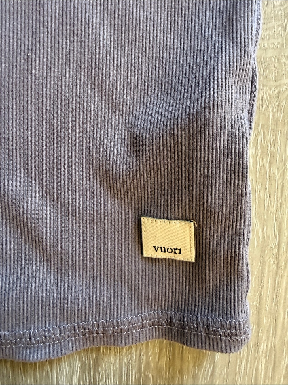 Vuori Womens Gray Short Sleeve Shirt - Picture 3 of 8
